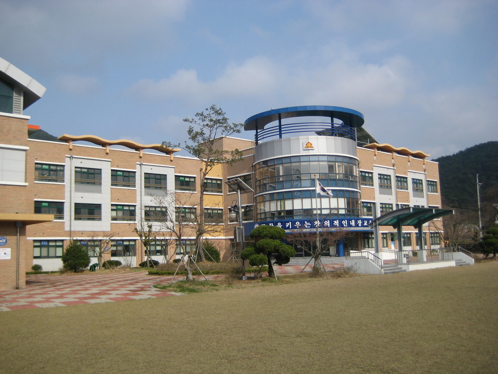 내장초등학교 이미지
