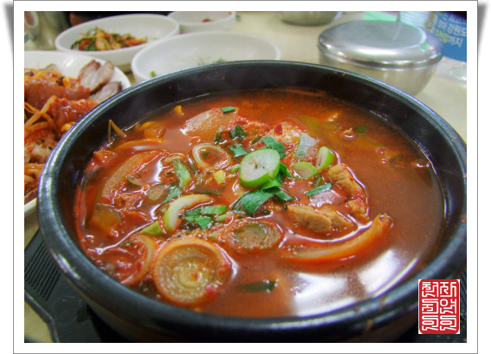 남도돼지국밥 이미지