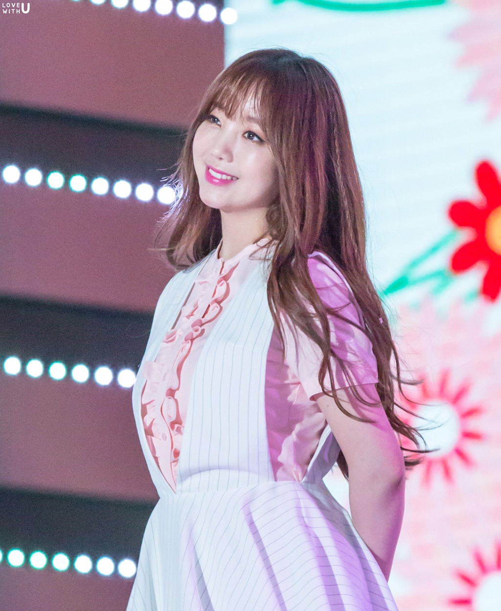 러블리즈의 꽃 케이.jpg | 인스티즈