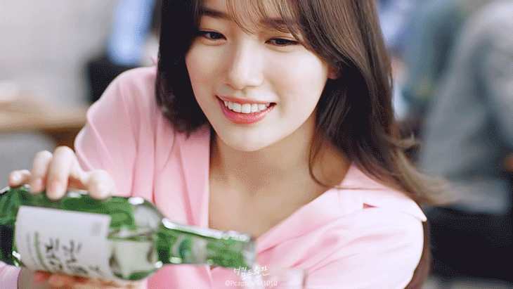 수지랑 소주 한잔.gif | 인스티즈