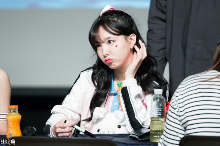 [트와이스] 나연이의 입꾹꾹(움짤있음) | 인스티즈