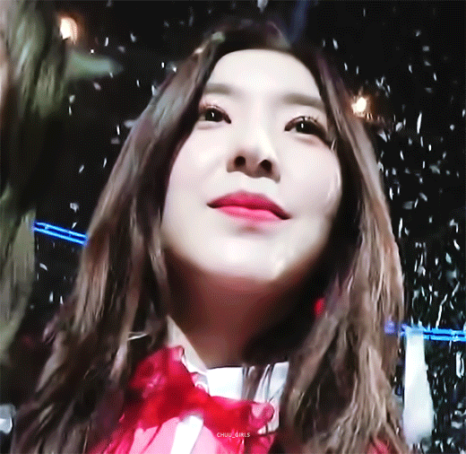 카메라 각도따위 씹어먹는 아이린.gif | 인스티즈
