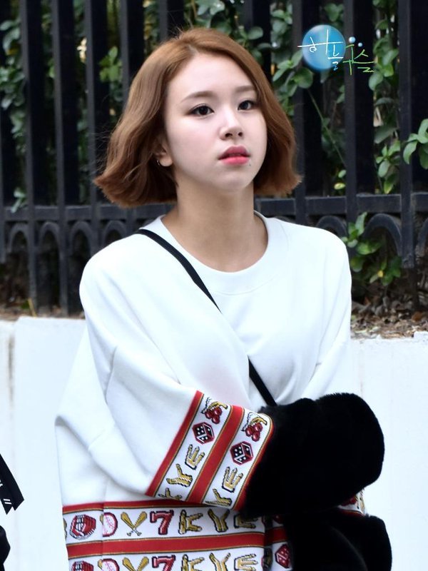 아침엔 상큼하게 트와이스 채영이로 시작 | 인스티즈