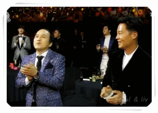 TVN 시상식 - 이문세 축하공연 반응들.GIF | 인스티즈