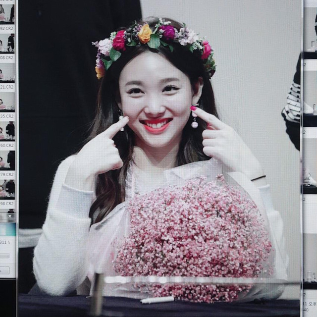 170311 레알 이쁜 토끼같은 나연이 | 인스티즈