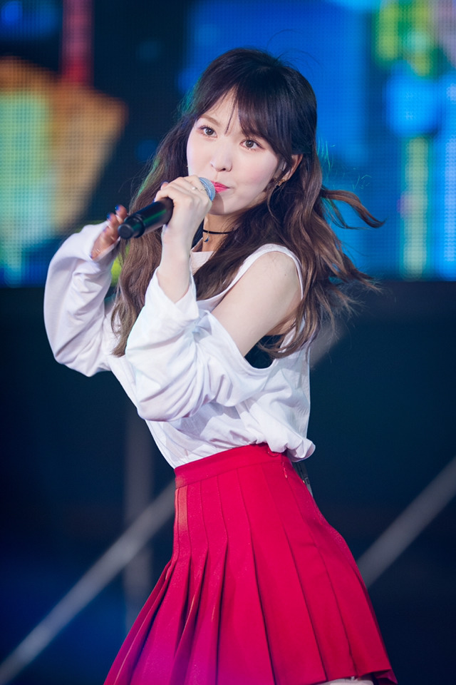 [레드벨벳] 비가 올 것 같은 느낌이 들어서 웬디 | 인스티즈