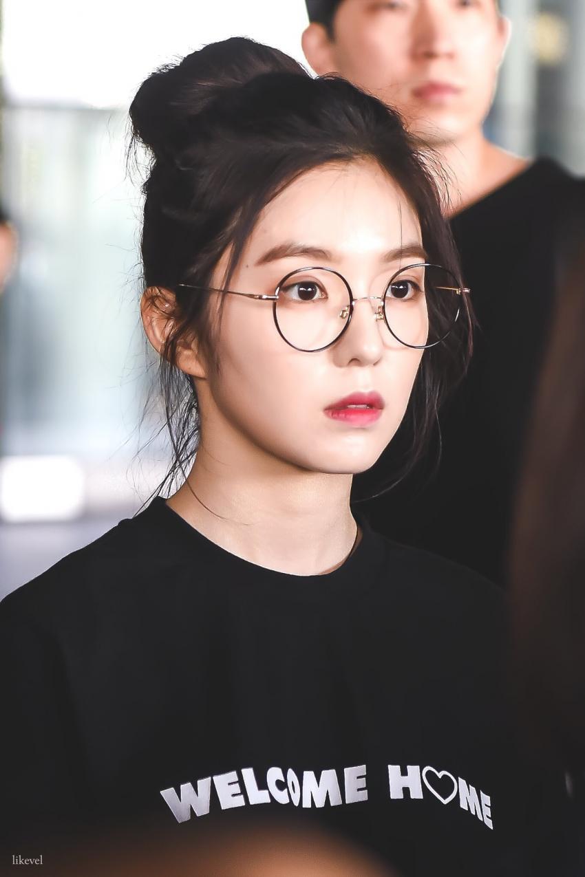 안경이 잘 어울리는 아이린.jpg | 인스티즈