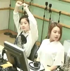 겨드랑이 공격 | 인스티즈