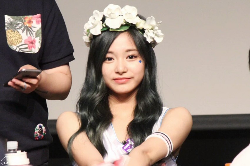 [트와이스] 대놓고 이쁨이쁨한 쯔뭉이 쯔위 짤모음.jpg | 인스티즈