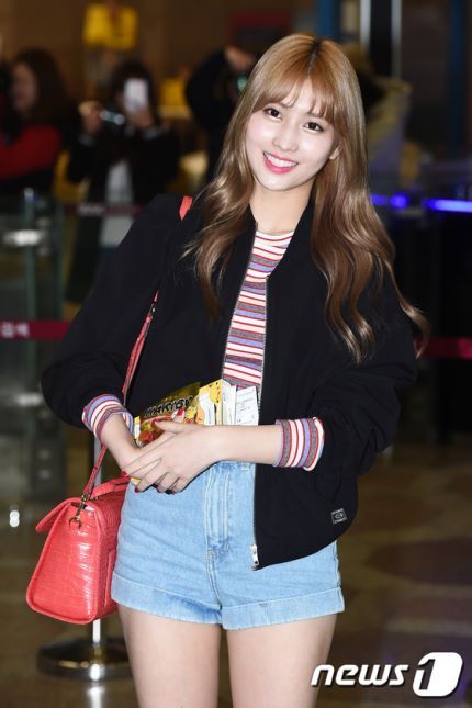 오늘자 트와이스 공항패션 기사사진 모음 | 인스티즈
