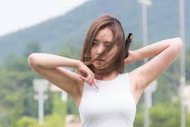 우희 겨드랑이 움짤.GIF (feat.아이유는 진정 나를 저격한건가...) | 인스티즈