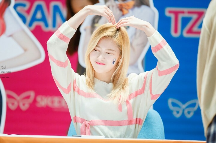트와이스 사나 | 인스티즈