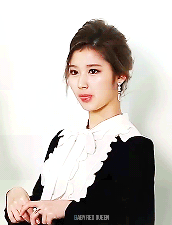 오늘자 트와이스 사나 ㄷㄷ.gif | 인스티즈