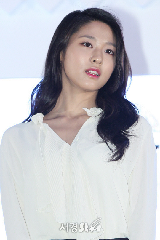 광고요정 김설현 | 인스티즈