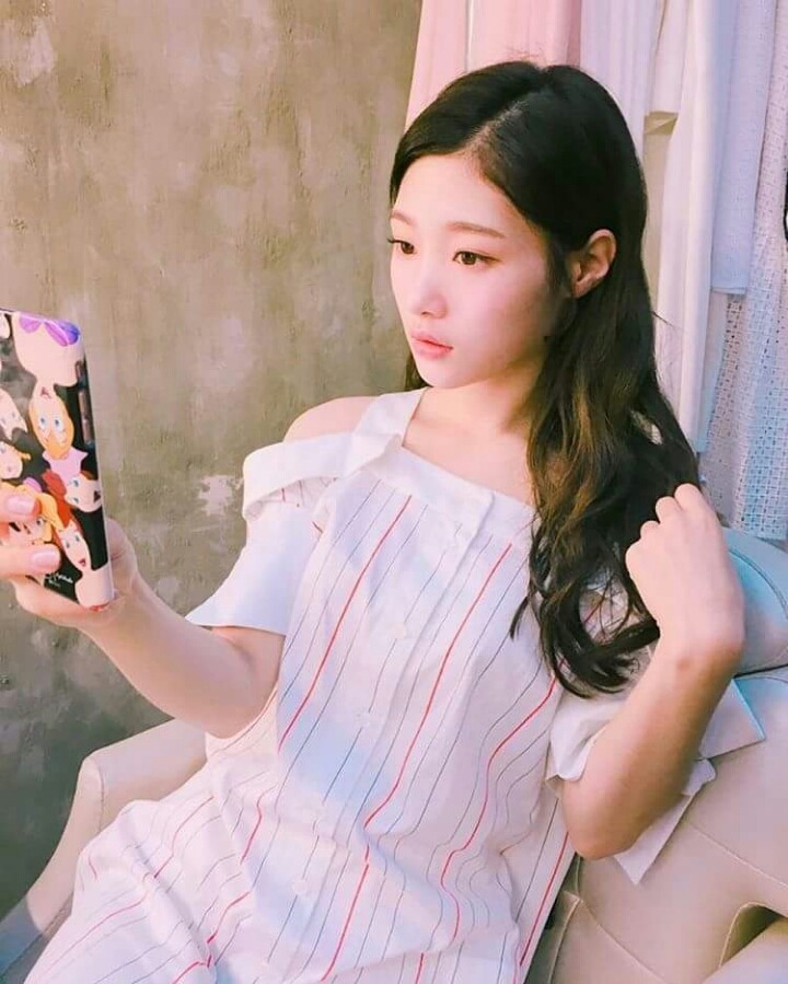 진짜이쁜 정채연 | 인스티즈
