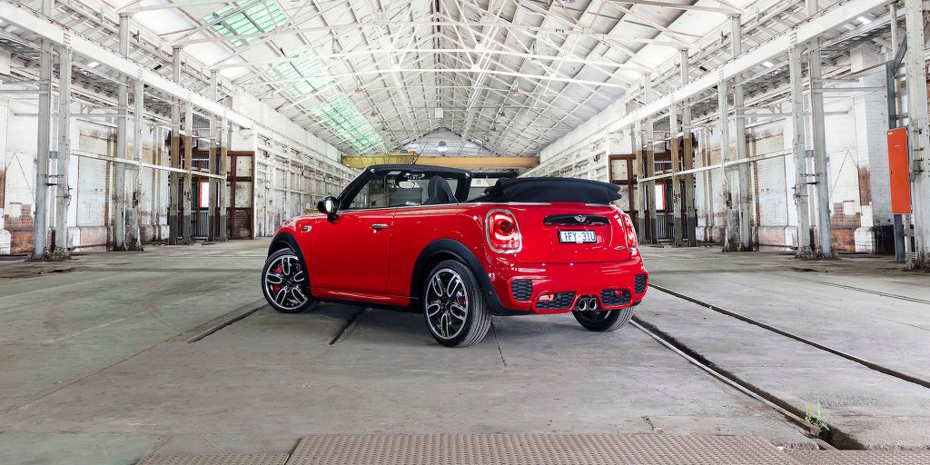 2017 미니쿠퍼 JCW 컨버터블 [데이터주의] | 인스티즈
