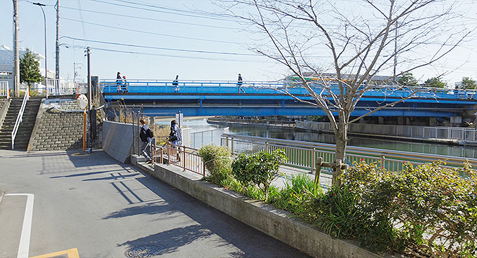 [늑대소녀와흑왕자] 남주가 쓰레기라 생각이 들다가도 와꾸보면 화가 풀리다가도 쓰레기라 생각이 드는 영화 04 | 인스티즈