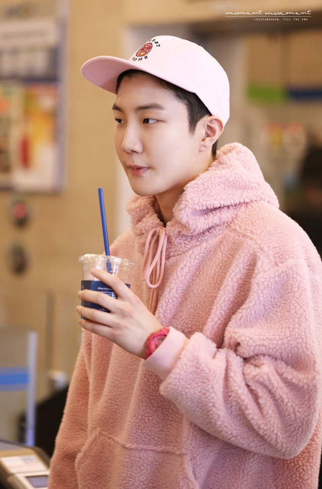 입고또입고 이미지