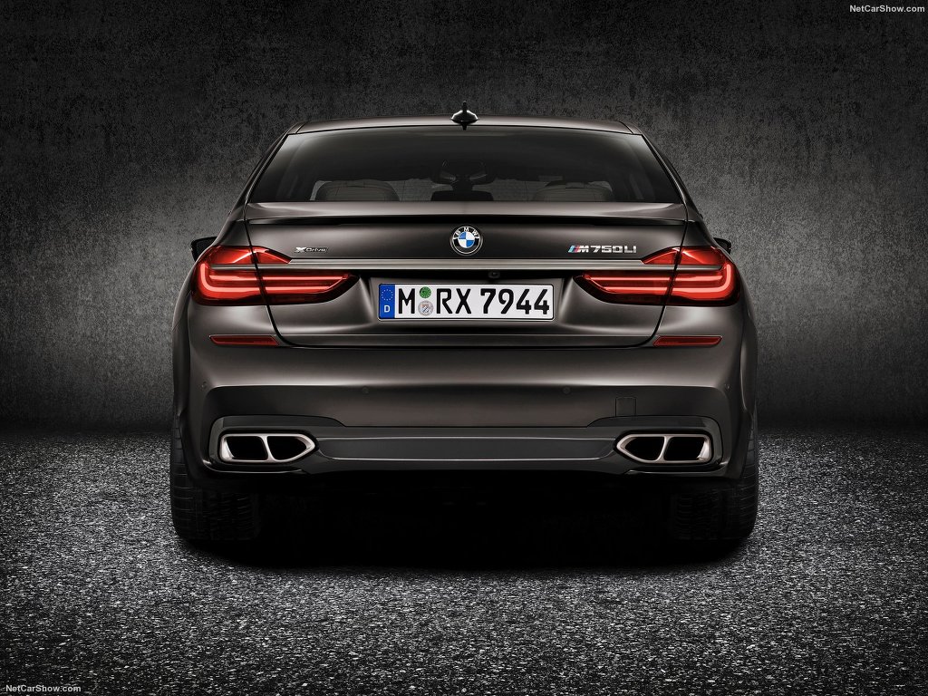 2017 BMW M760Li | 인스티즈