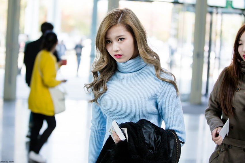 오늘자 포텐 터진 트와이스 사나 | 인스티즈