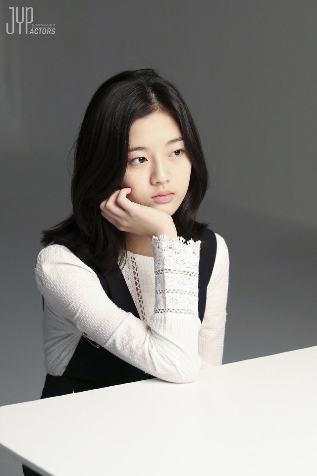 JYP 차기 유망주 신인 배우 신은수.jpg | 인스티즈