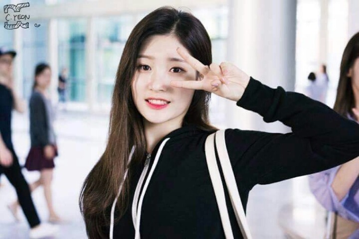 트레이닝복 입은 채연이 | 인스티즈