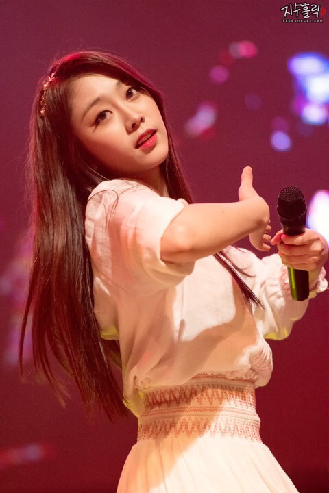여대생 평균 외모정도 되는 것 같은 러블리즈 지수 | 인스티즈