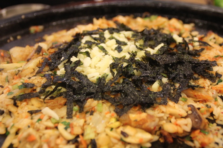 월수금 통돼지 김치찌개 이미지