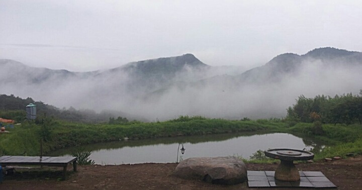 황매산 허굴산방 이미지