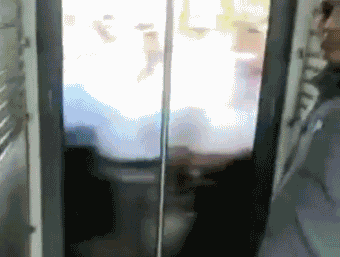 인도의 기차 탑승법.gif | 인스티즈