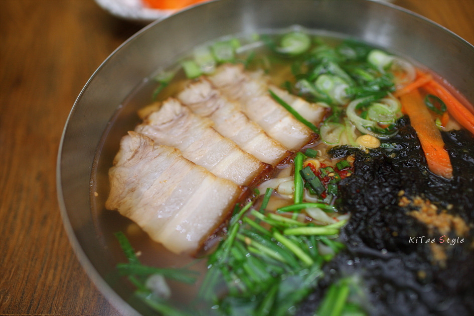 맛나칼국수 이미지