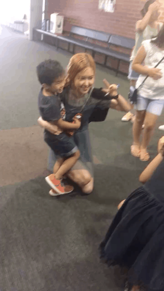 [블랙핑크] 호주 한인교회에 간 로제 | 인스티즈