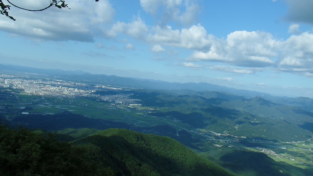 전주 모악산에서 본 웅장한 전주 만덕산(해발 762m) 풍경 (안구정화) | 인스티즈
