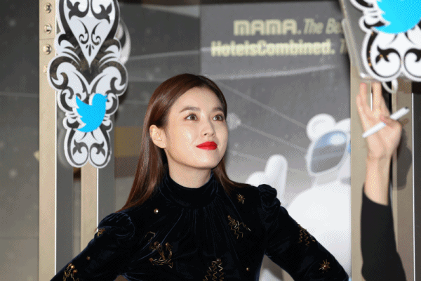 오늘자 한효주.jpgif | 인스티즈