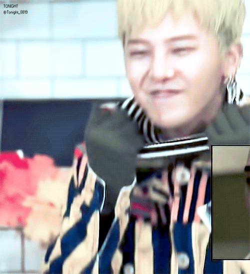 무도에서 괴로워하던 지드래곤.gif | 인스티즈