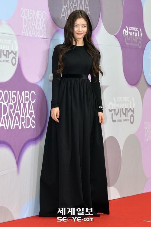 오늘자 김유정 | 인스티즈