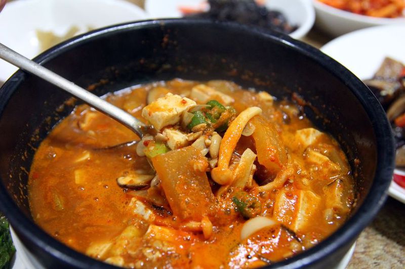냄새때문에 호불호 엄청 갈리는 찌개.jpg | 인스티즈