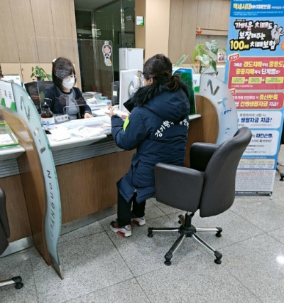이*근 이미지