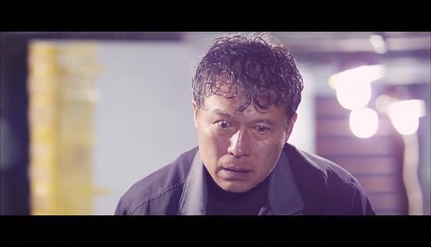 강산맨션 102호에는 살인마가 살고있다. ＜영화＞ 이웃사람 17 | 인스티즈