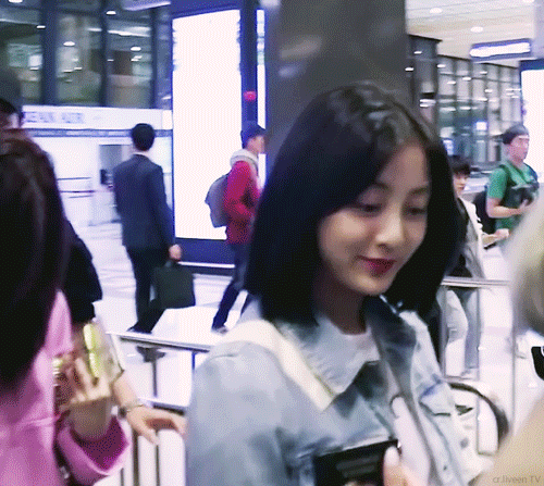 출국하는 트와이스 지효 | 인스티즈