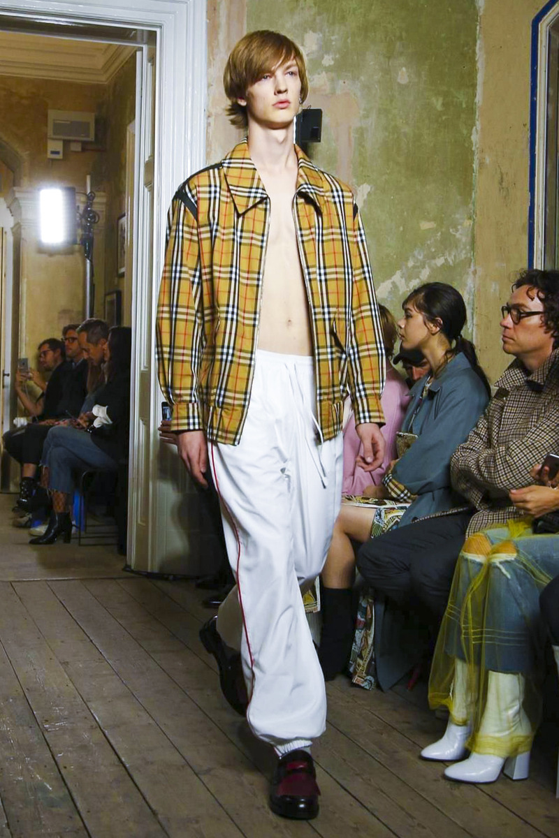 버버리 2017 F/W 컬렉션 | 인스티즈