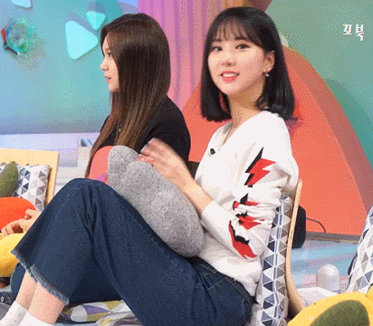 치느님을 영접한 여자친구 은하.gif | 인스티즈