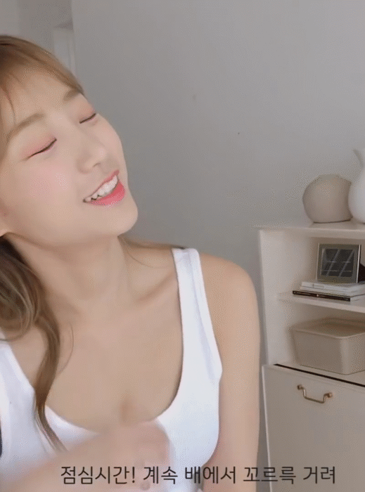 일 하는 표은지.gif | 인스티즈