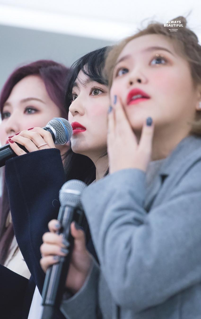 레드벨벳 아이린의 클라스 옆모습.jpg | 인스티즈