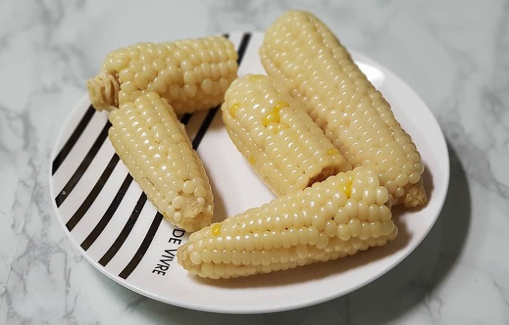 이제는 한물간 옥수수...jpg | 인스티즈