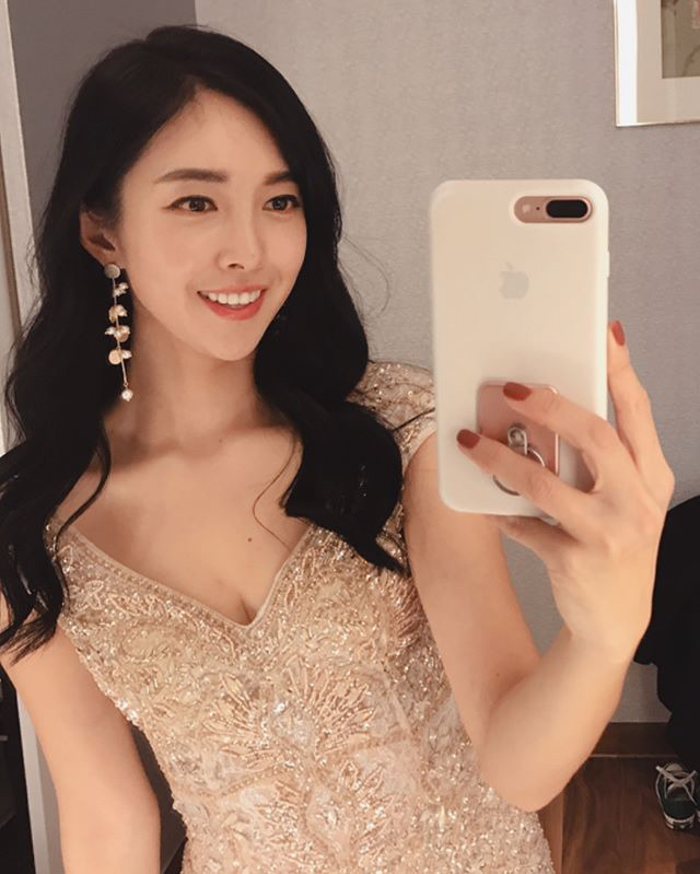 오늘자 홍재경 아나 | 인스티즈
