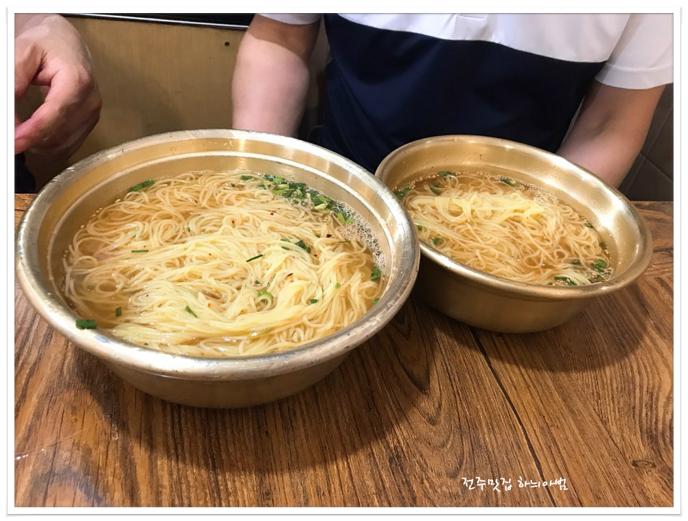 장터국수 이미지