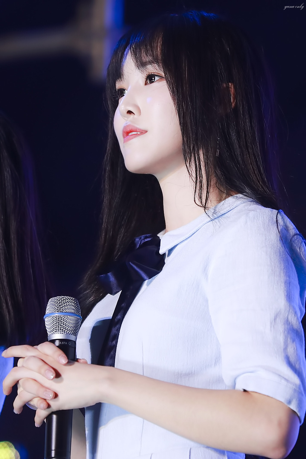 [여자친구] 생일파티에 초대받아서 유주 | 인스티즈