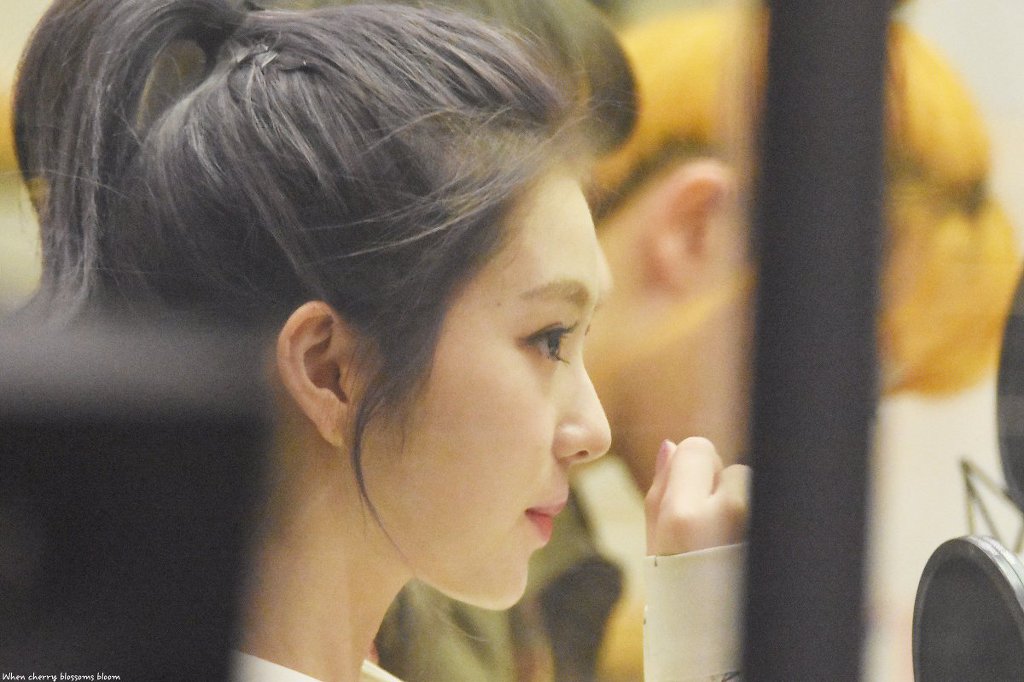 레드벨벳의 애교담당 아이린.jpgif | 인스티즈