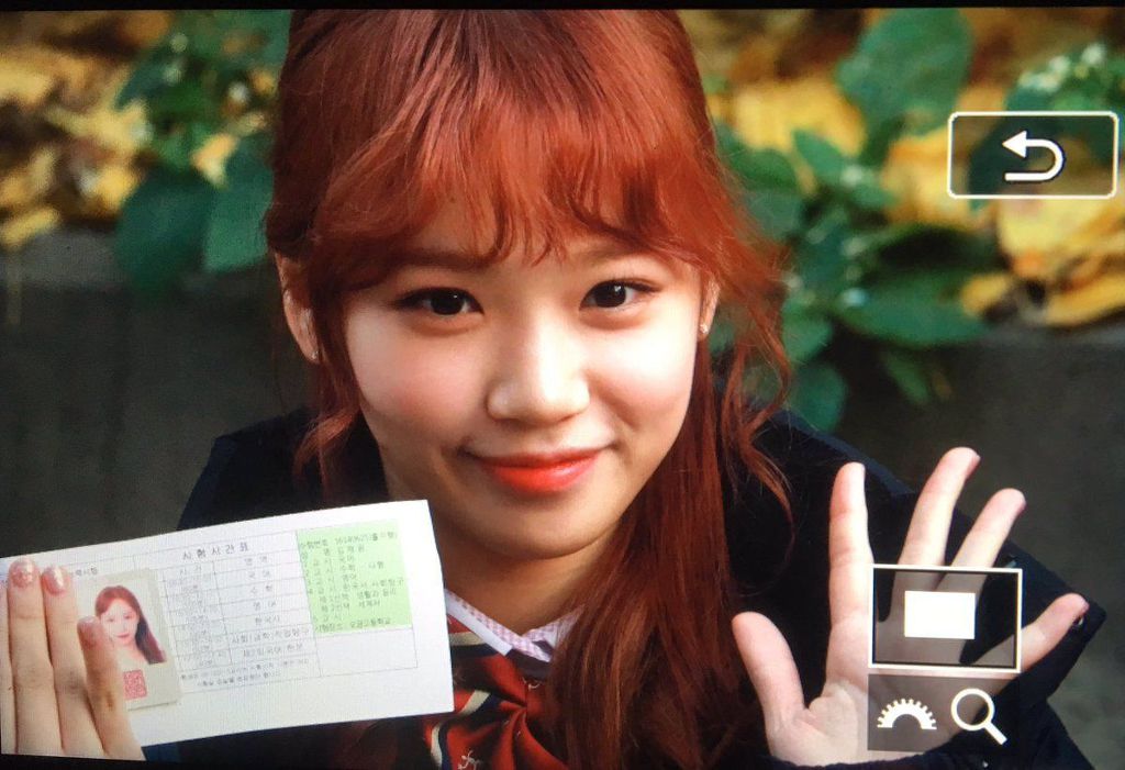 오늘 아이즈원 쌈무 김채원이 보는 수능 사탐과목 .jpg | 인스티즈